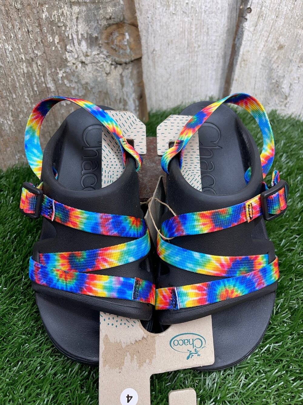CHACO Chillos Sport Kids Tie Dye Youth 4
